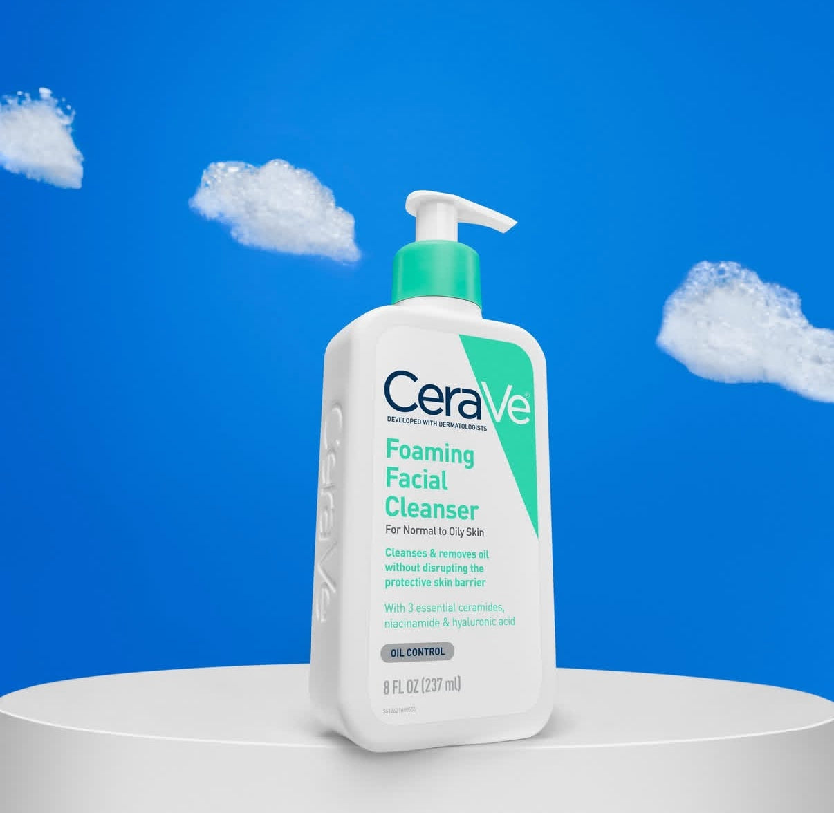 Foaming Cleanser For Normal To Oily Skin With Hyaluronic Acid